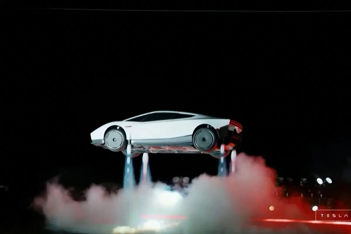 Elon Musk Unveil Tesla ‘Flying’ Car Wey Fit Enter Production by 2028